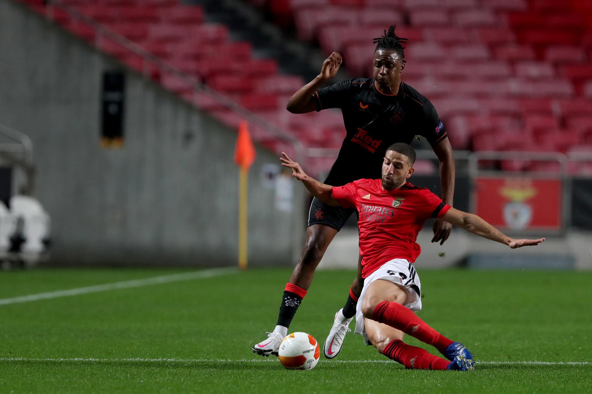 开云平台中国-里程碑夜！本菲卡门线救险；国王杯加时末段刷纪录；媒体盛赞；资深球员宣示担当的简单介绍