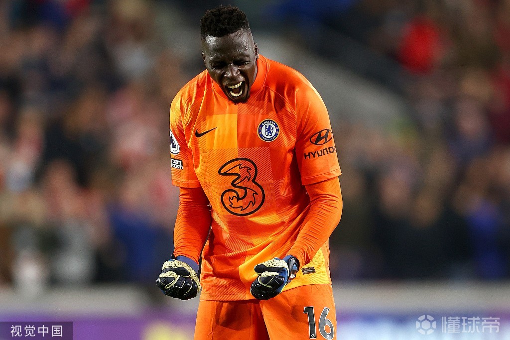 开云-转会期孟菲斯灰熊备战足总杯;复出首秀细节曝光;质疑声仍在;医务组通报恢复(孟菲斯灰熊队)