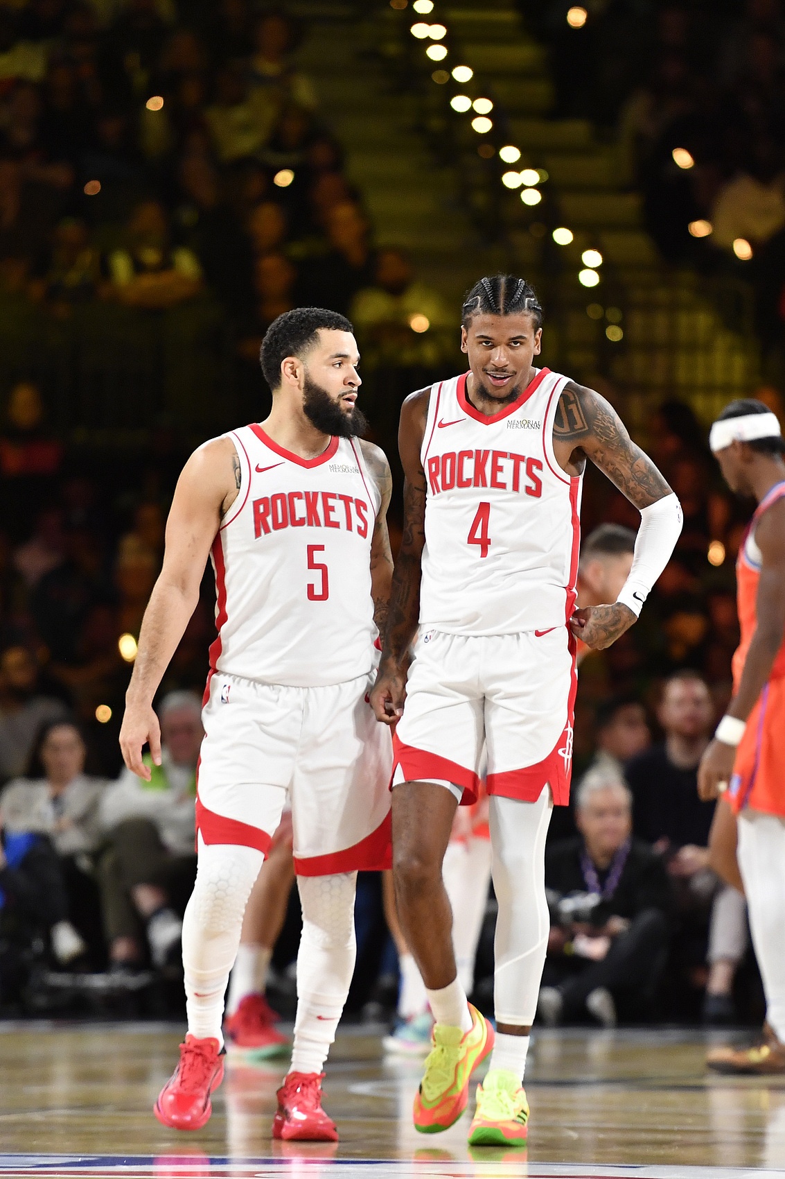 开云-包含赛前突围战来临；迈阿密热火围绕NBA季后赛更衣室发声；引发热议；纪律约束更严格的词条